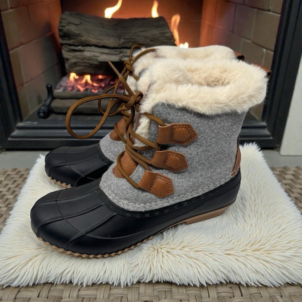 Slay The❄️! Faux Fur Lined waterproof Duck Bootz HAWT‎ 🔥Winter Essential🖤 6.5